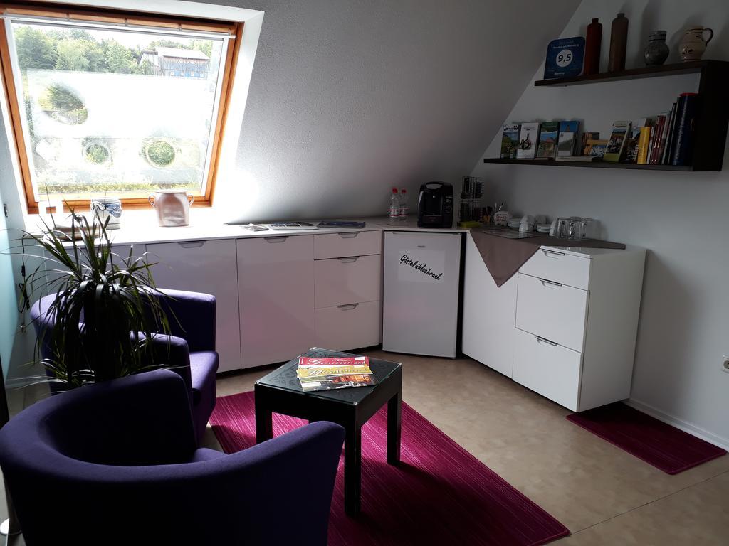 Pension Am Weinberg Bed & Breakfast Mainstockheim エクステリア 写真