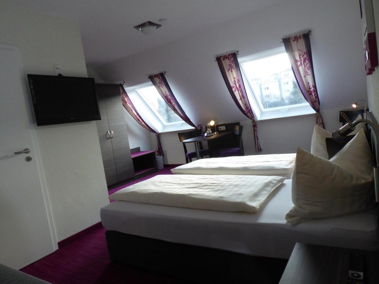 Pension Am Weinberg Bed & Breakfast Mainstockheim エクステリア 写真
